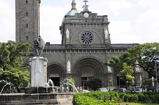 Cathedral of Manila (1)