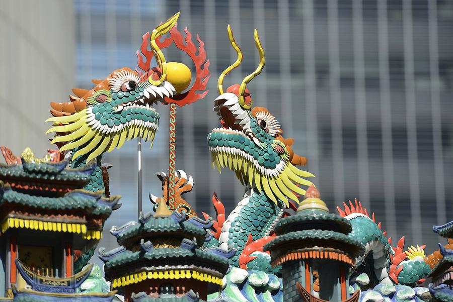 Chinatown - Dragons