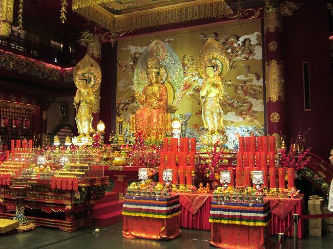 Buddha Tooth Relic Temple (3)