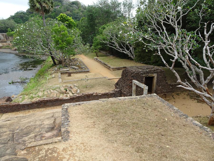 Anuradhapura - Kaludiya Pokuna