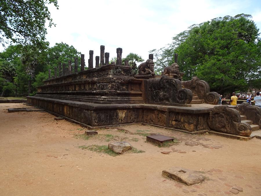Polonnaruwa - Ancient Royal City; Buddhist Cult Site