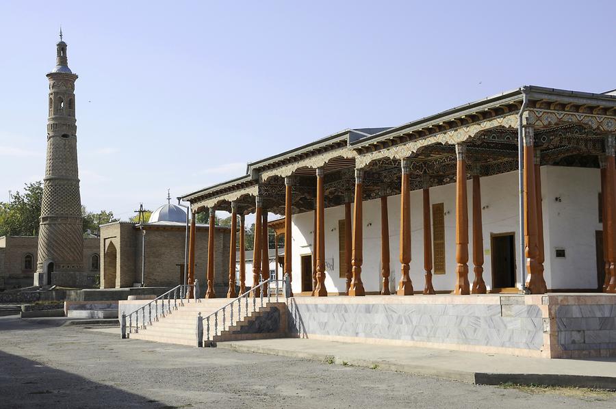 Istaravshan - Hazrat-i-Shah Mosque