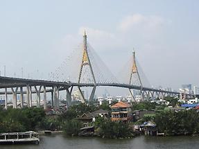 Bhumibol Bridge (1)