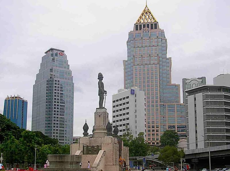 Statue of Thai King Rama IV