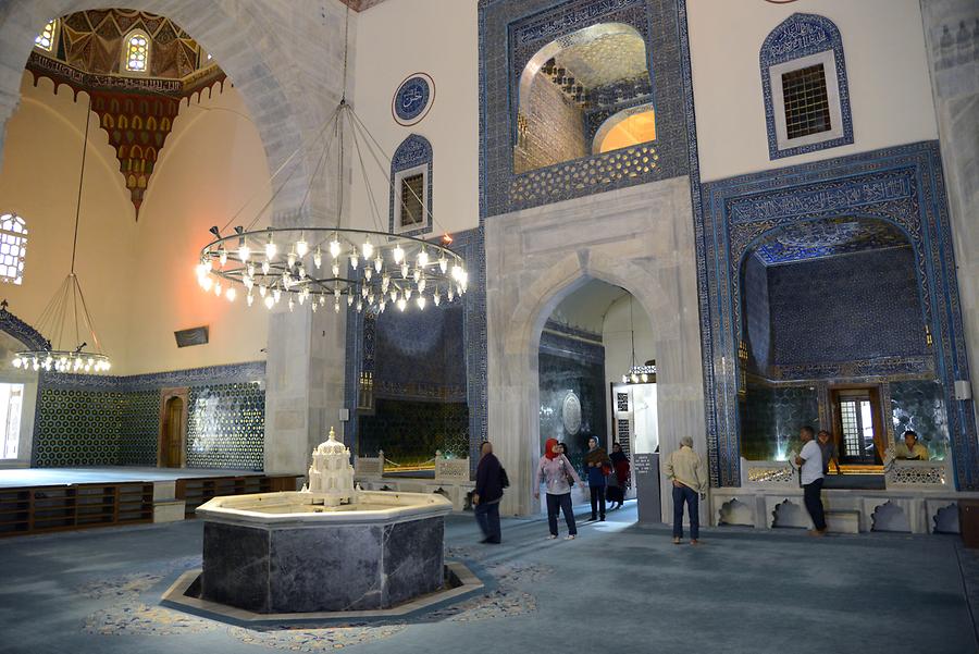 Bursa - Green Mosque; Inside