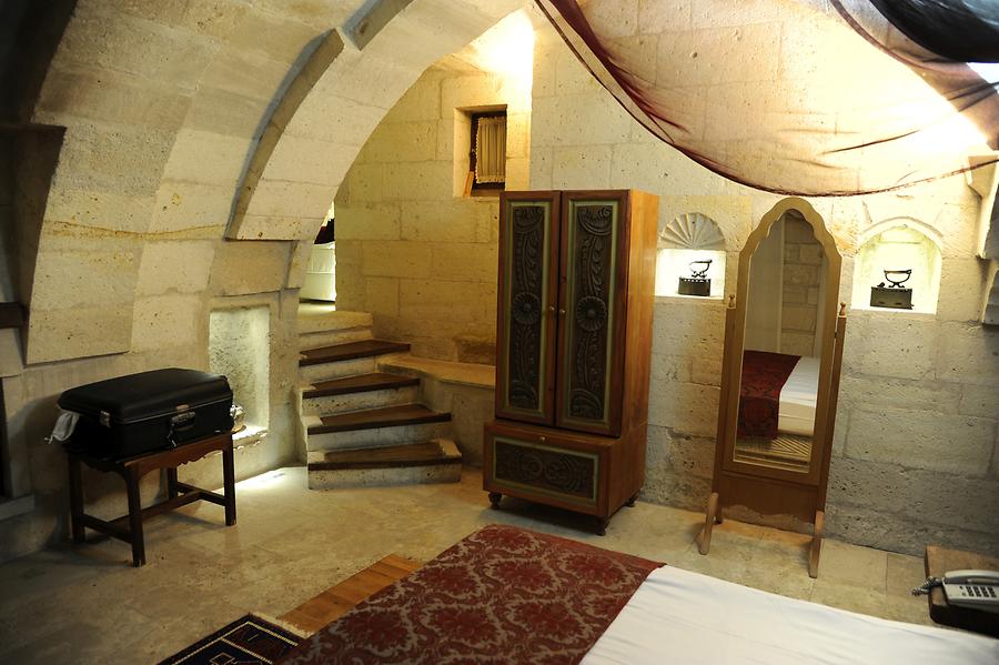 Anatolian House, Room