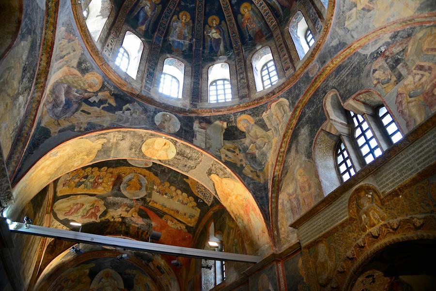 Chora Church; Inside, Frescoes