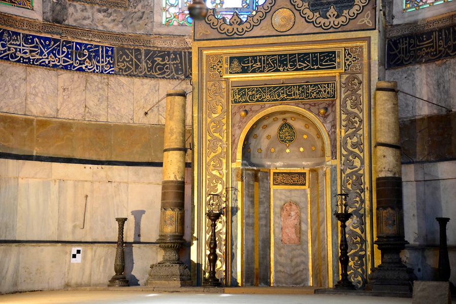 Hagia Sophia - Inside; Mihrab