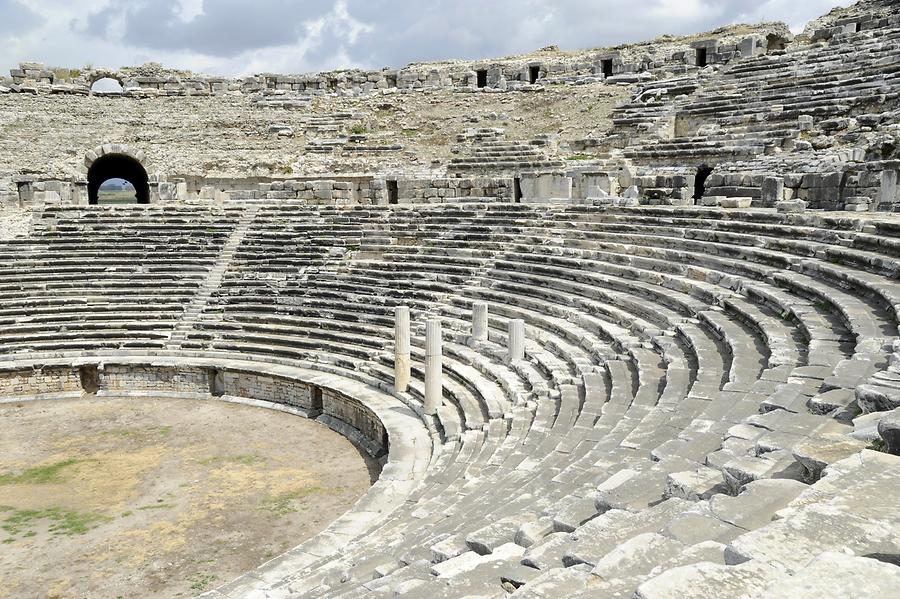 Milet - Theatre