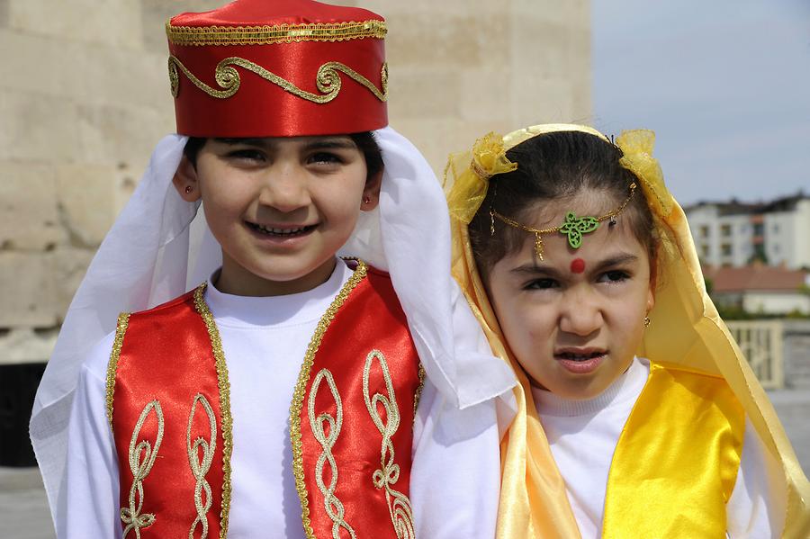 Children’s Festival at Sultanhani