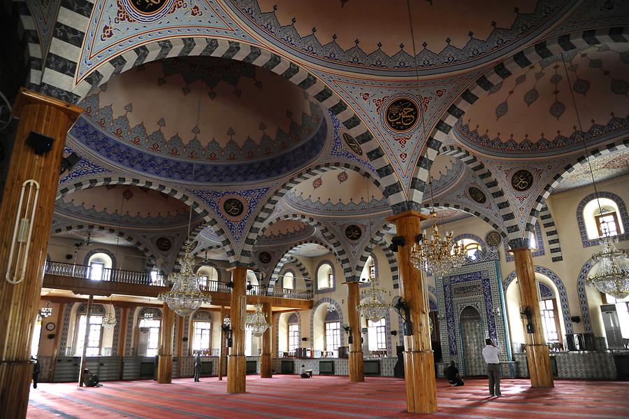 Interior of Iplikci Mosque