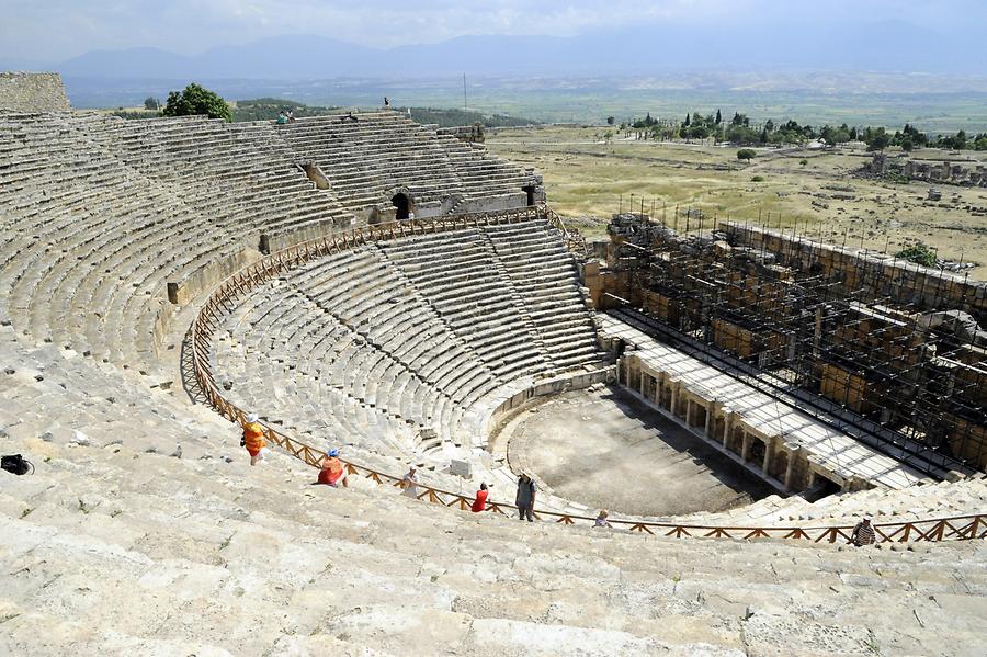 Pamukkale - Hierapolis; Theatre