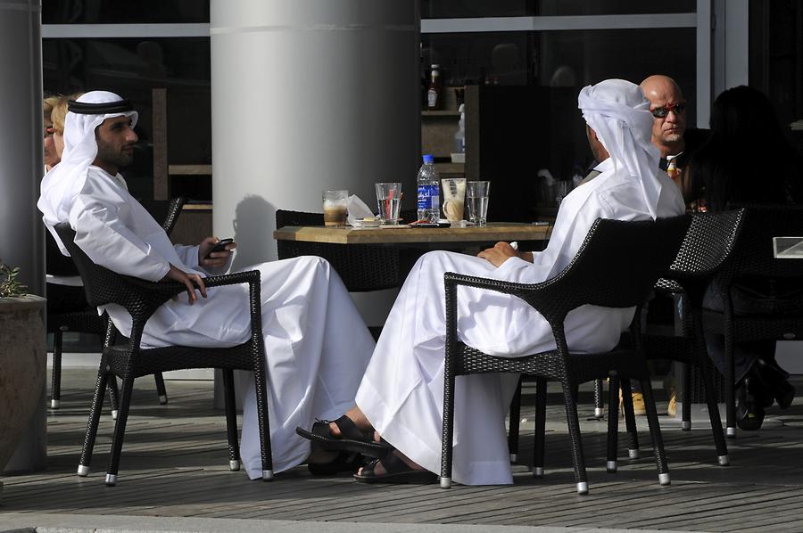 Downtown Dubai, Café