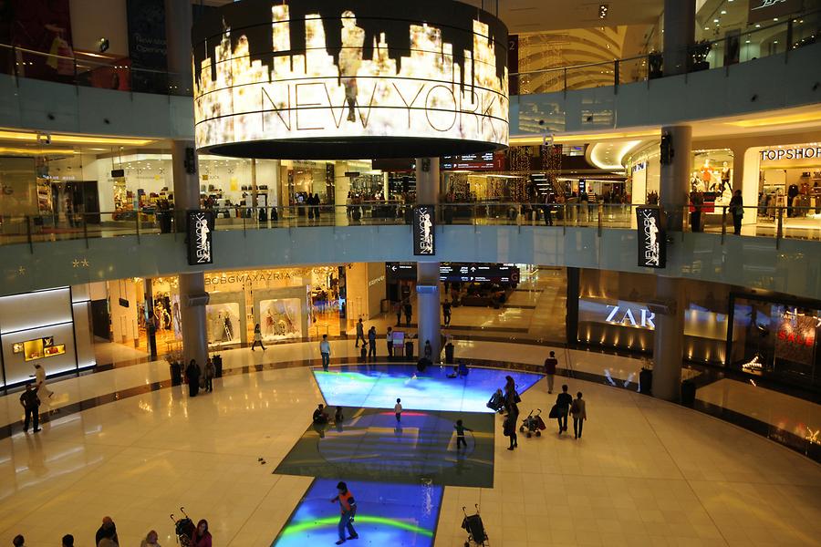 Dubai Mall Inside