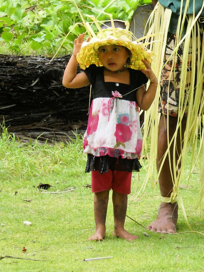 Namonuito Atoll - Ulul; Local Child