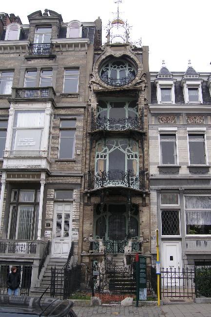 Saint-Cyr House, Brussels (1)