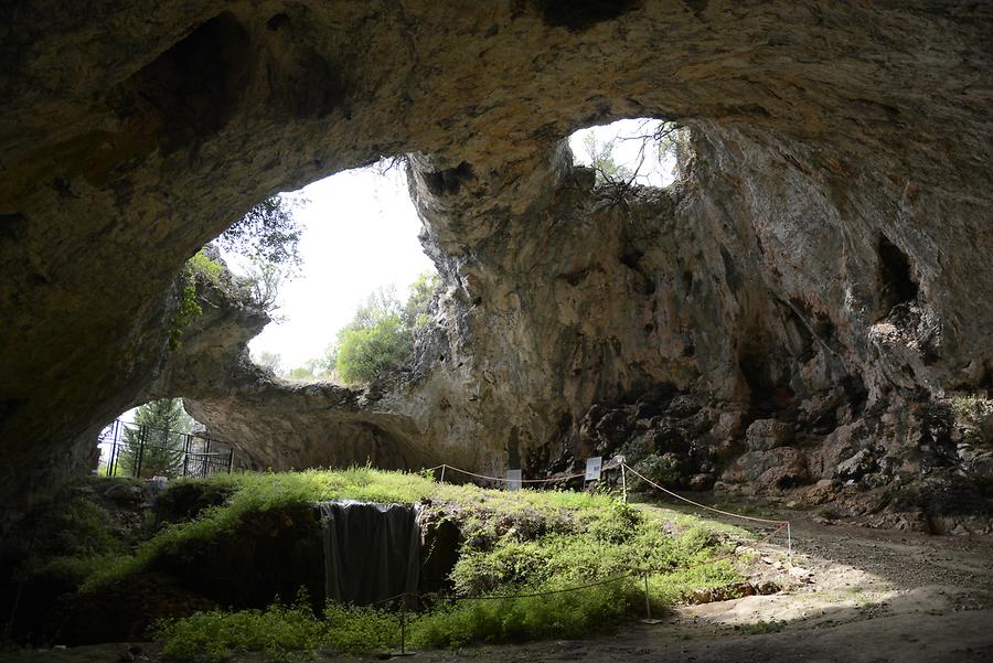 Korčula - Vela Spila (Big Cave)