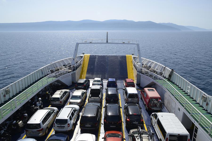 Ferry to Cres