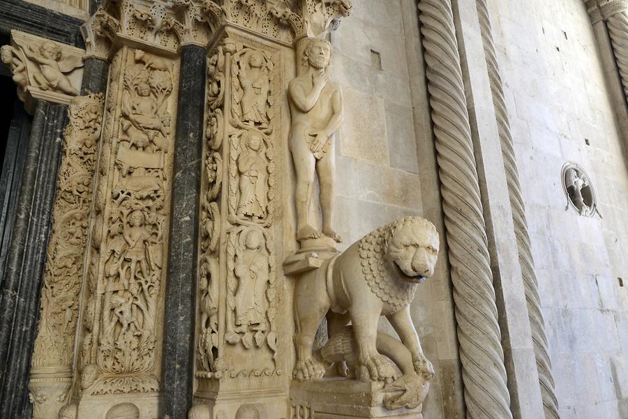 Trogir - Cathedral; Western Portal, Detail
