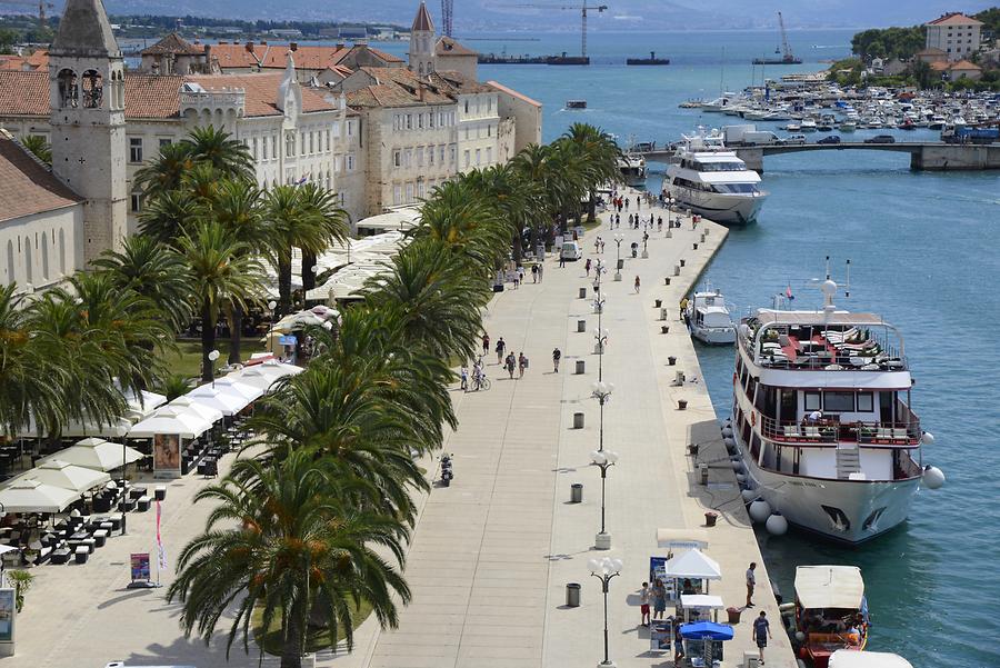 Trogir - Seaside Promenade