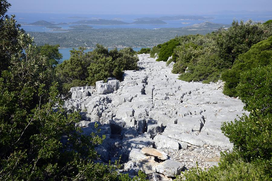 Lake Vrana - Limestone Rocks