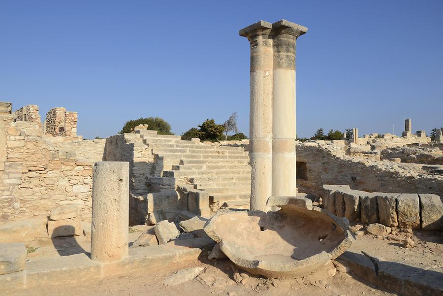 Sanctuary of Apollo Hylates, Palaestra