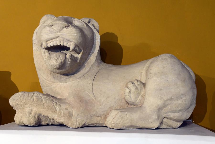 Salamis - Guardian Lion