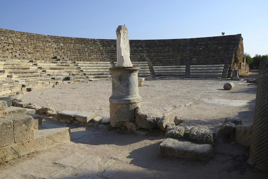 Salamis - Theatre