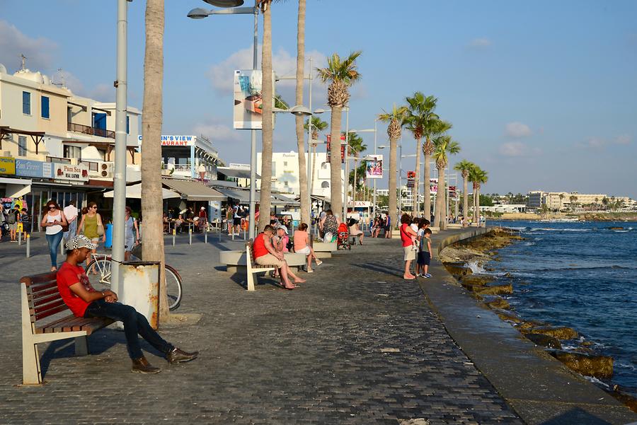 Harbour Promenade