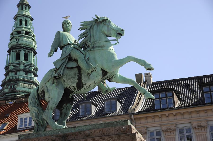 Christiansborg - Equestrian Statue