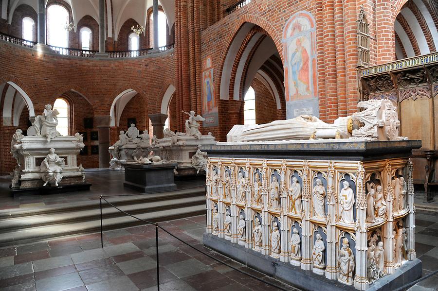 Roskilde - Cathedral, Sarcophagus of Queen Margaret