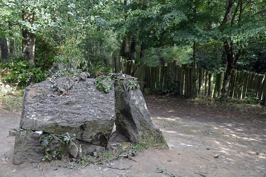 Merlin' s Tomb