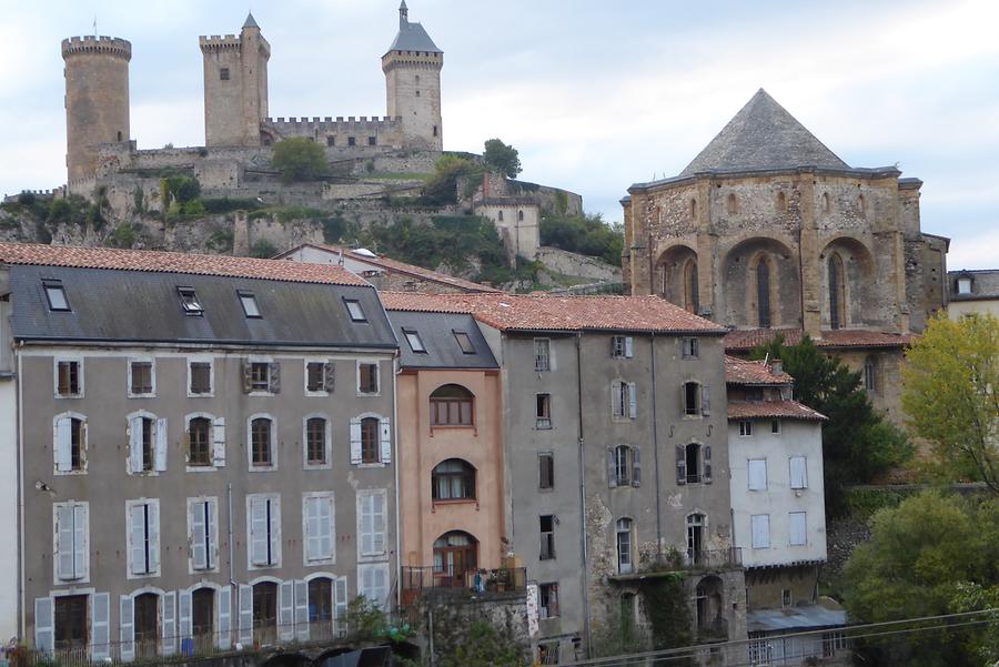 Castle and main church of Foix, Photo: H. Maurer, 2015