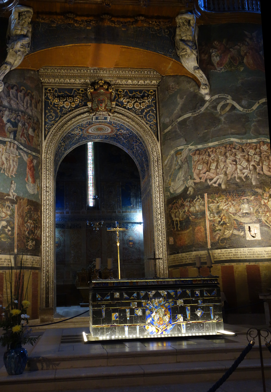 Inside Albis cathedral, Photo: H. Maurer, 2015