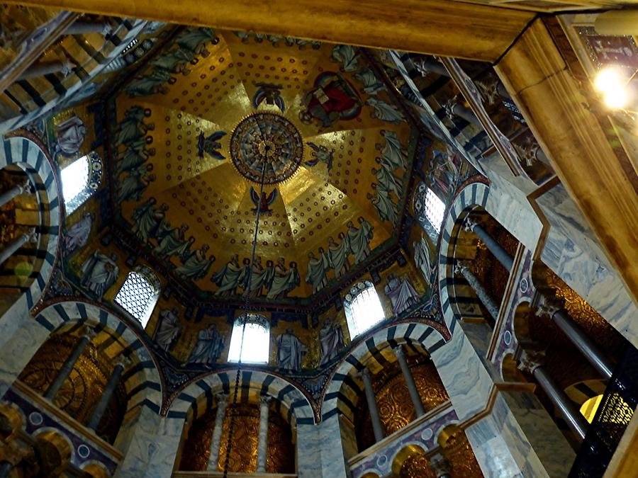 Aachen - Cathedral; Octagon