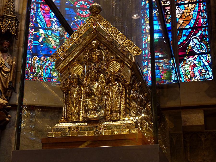 Aachen - Cathedral; Shrine of Charlemagne