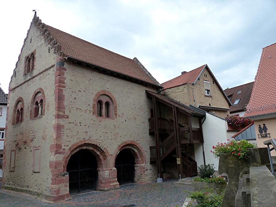 Seligenstadt - Romanesque Stone House