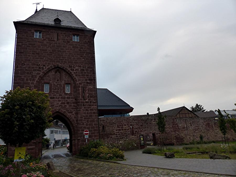 Nideggen - City Gate with Fortification