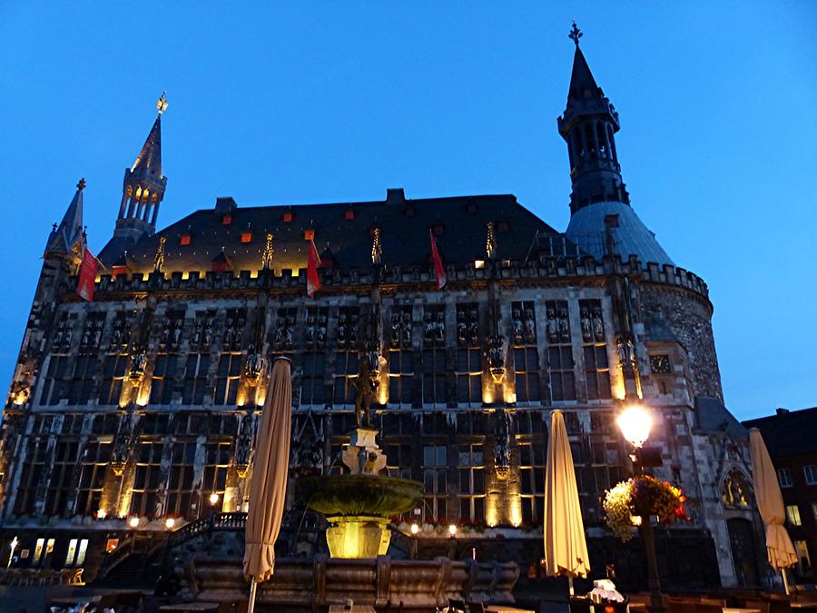 Aachen - Illuminated - City hall