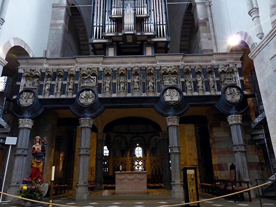 Köln - St.Maria im Kapitol - Renaissance choir screen