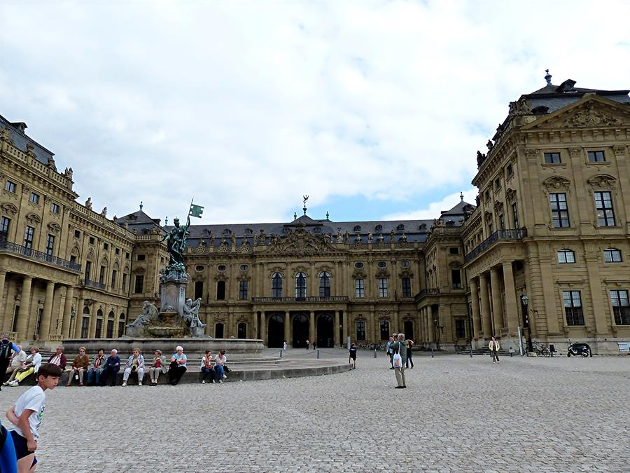 Würzburg - Residency and Fountain