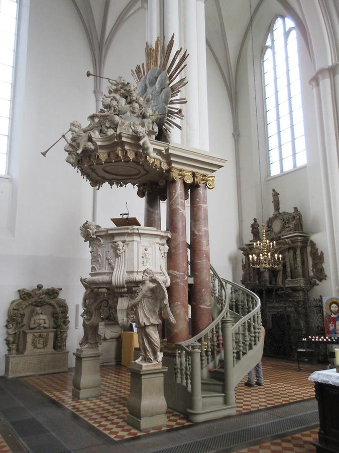 St. Mary's Church - Pulpit