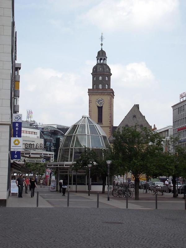 Hauptwache plaza