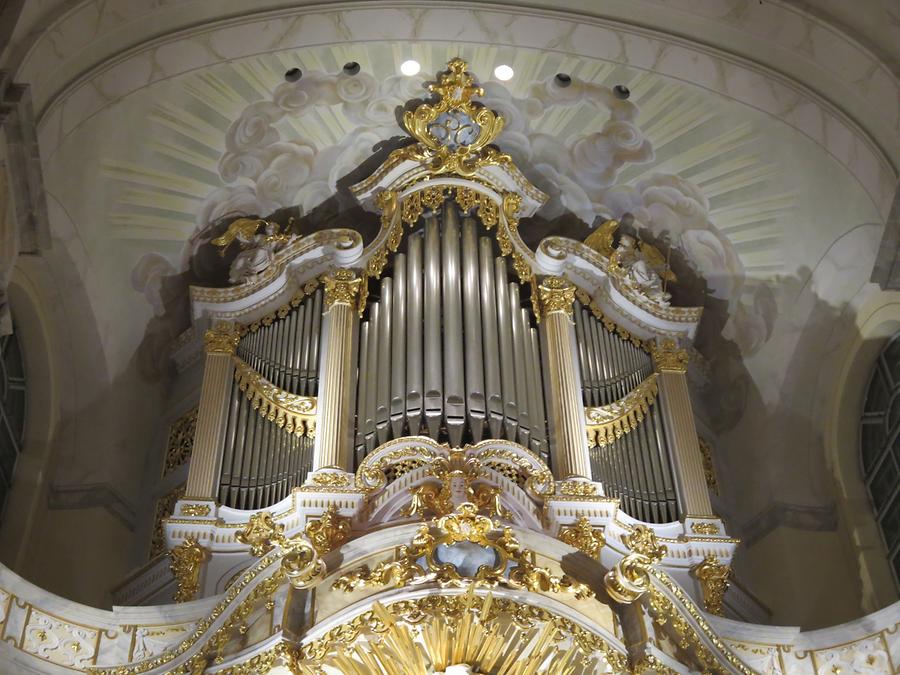 Dresden - Church of Our Lady, Organ