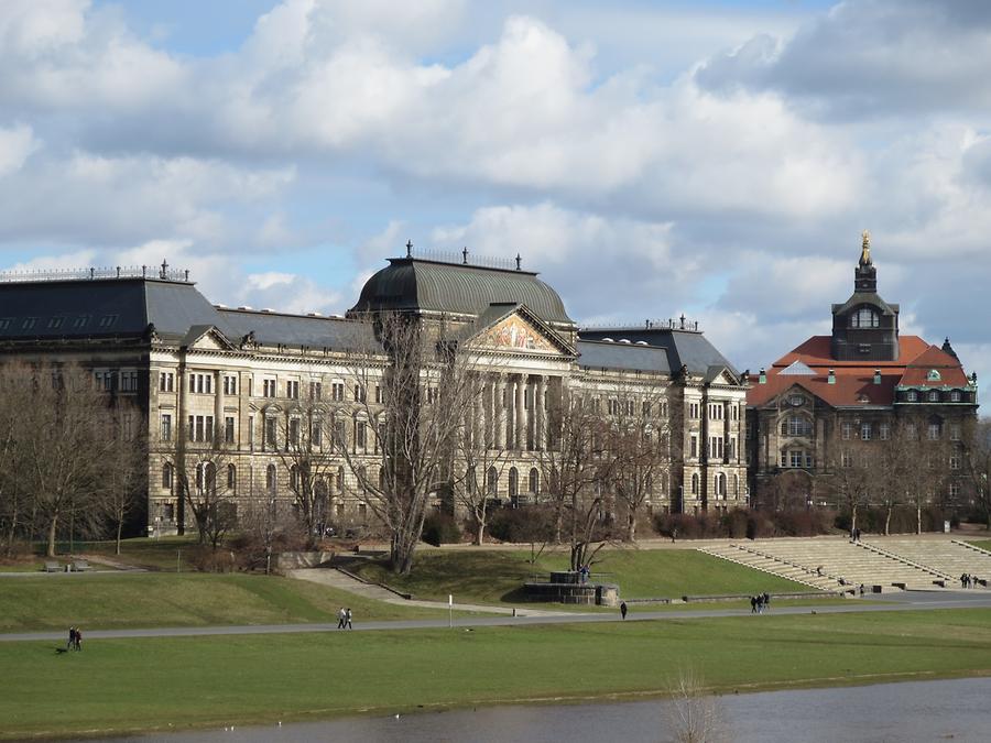 Dresden - Saxon State Ministry of Finance