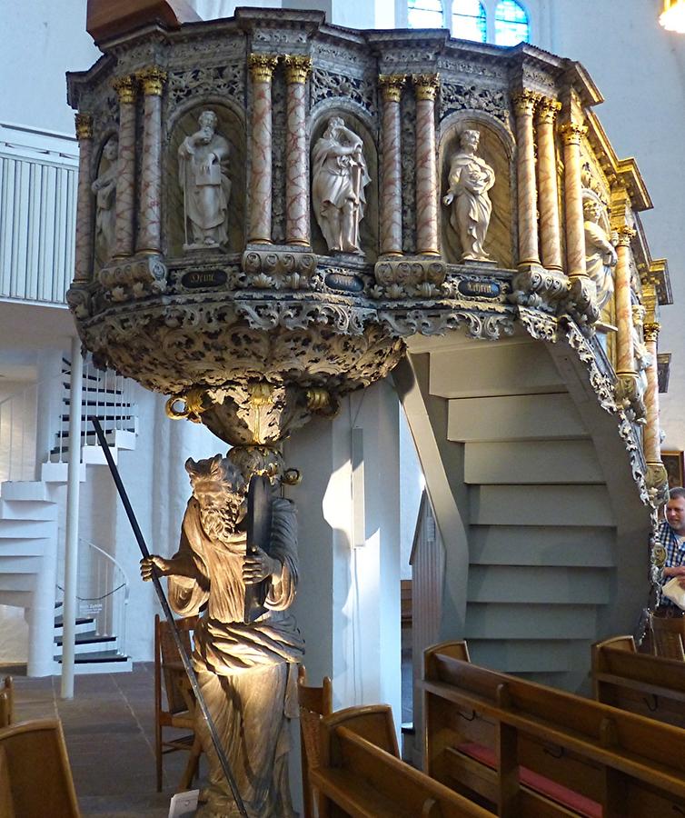 Kiel - Protestant St. Nicholas' Church; Baroque Pulpit from 1705, borne by Moses