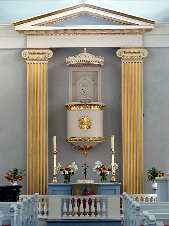 Husum - Saint Mary; Pulpit Altar