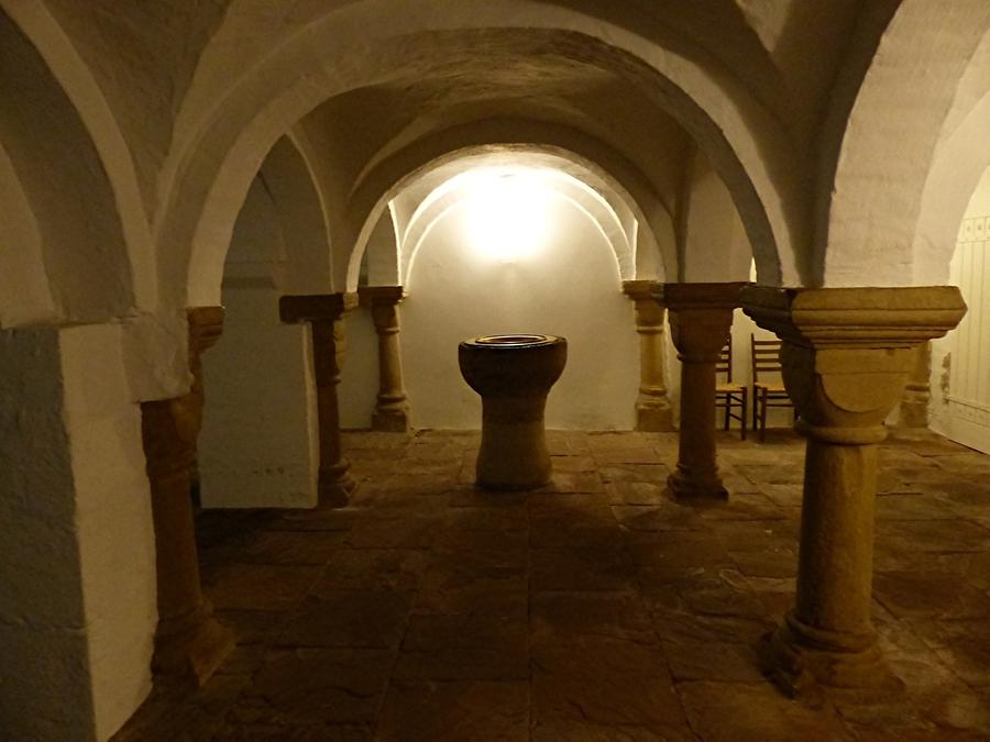 Hamelin - Saint Boniface Minster; Romanus Crypt