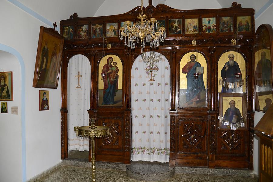 Monastery of Savanthiana - Cave Chapel; Inside