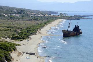 Shipwreck at Gytheio (1)